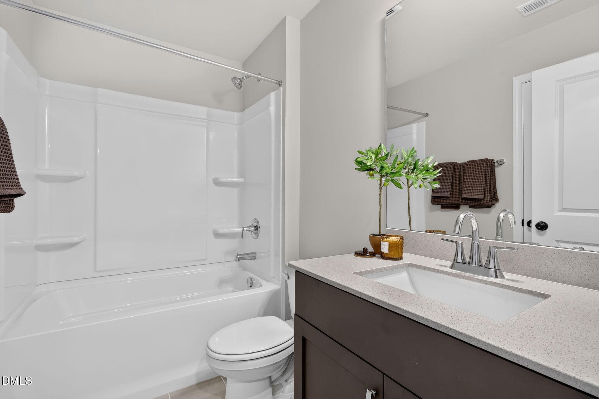 Hall Bath - 552 Beacon Hill Road, Lillington, NC 27546