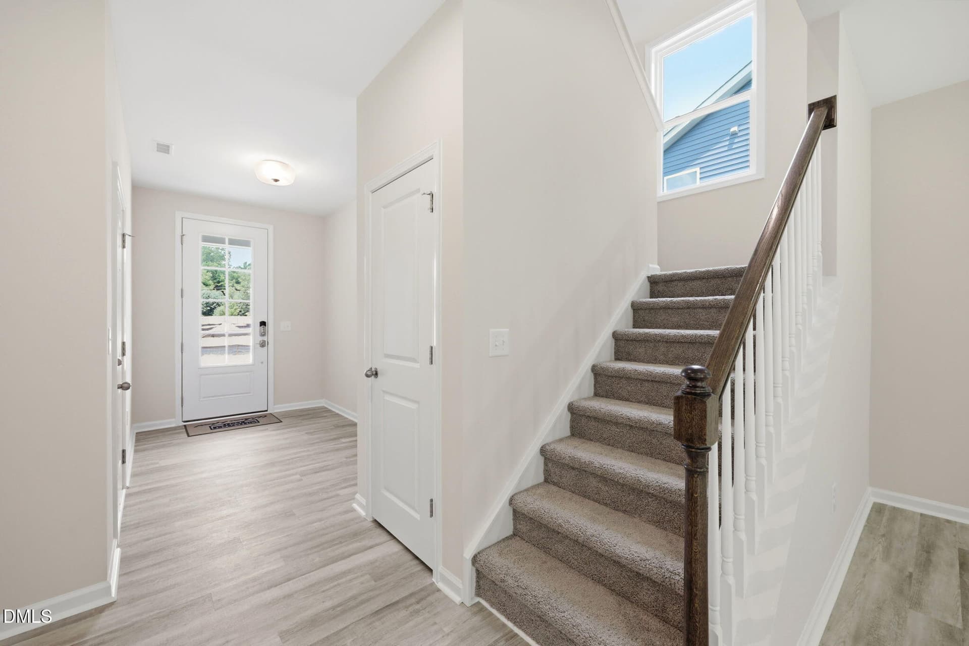 Entrance Foyer - 135 Railcar Way, Clayton, NC 27520