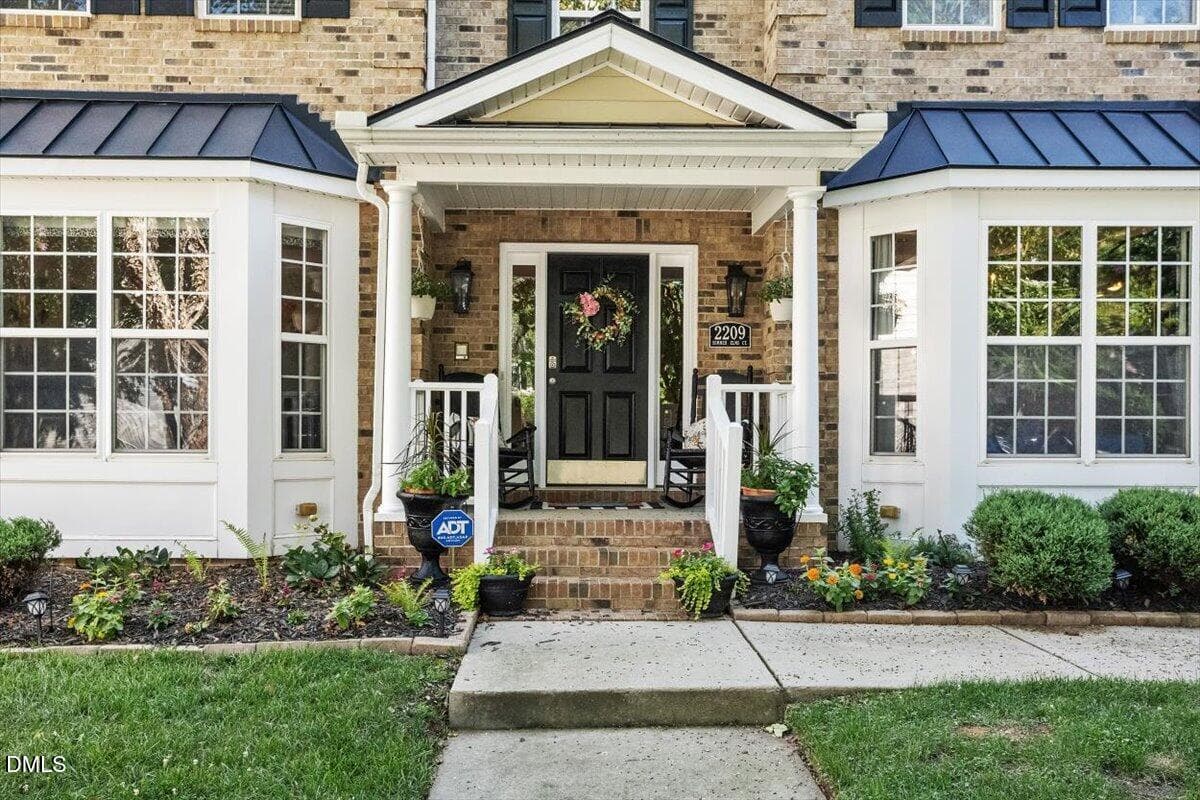 004-2209 Summer Elms Ct [3213575]_071120 - 2209 Summer Elms Court, Raleigh, NC 27614, Raleigh