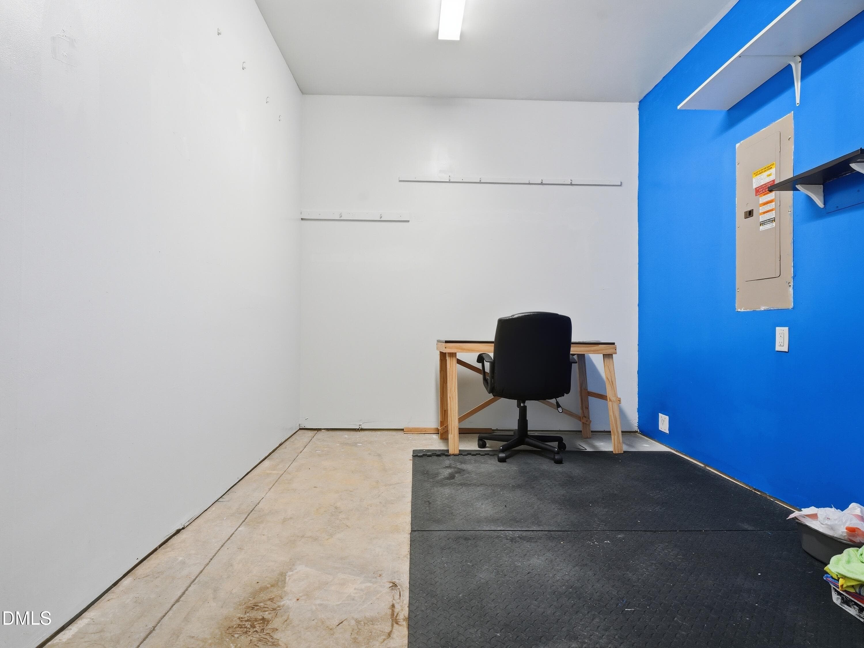 Extra space - 6028 Kayton Street, Raleigh, NC 27616, Raleigh