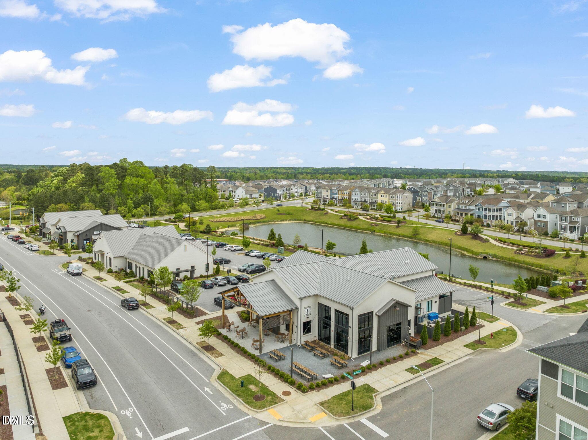Commercial area - 6028 Kayton Street, Raleigh, NC 27616, Raleigh
