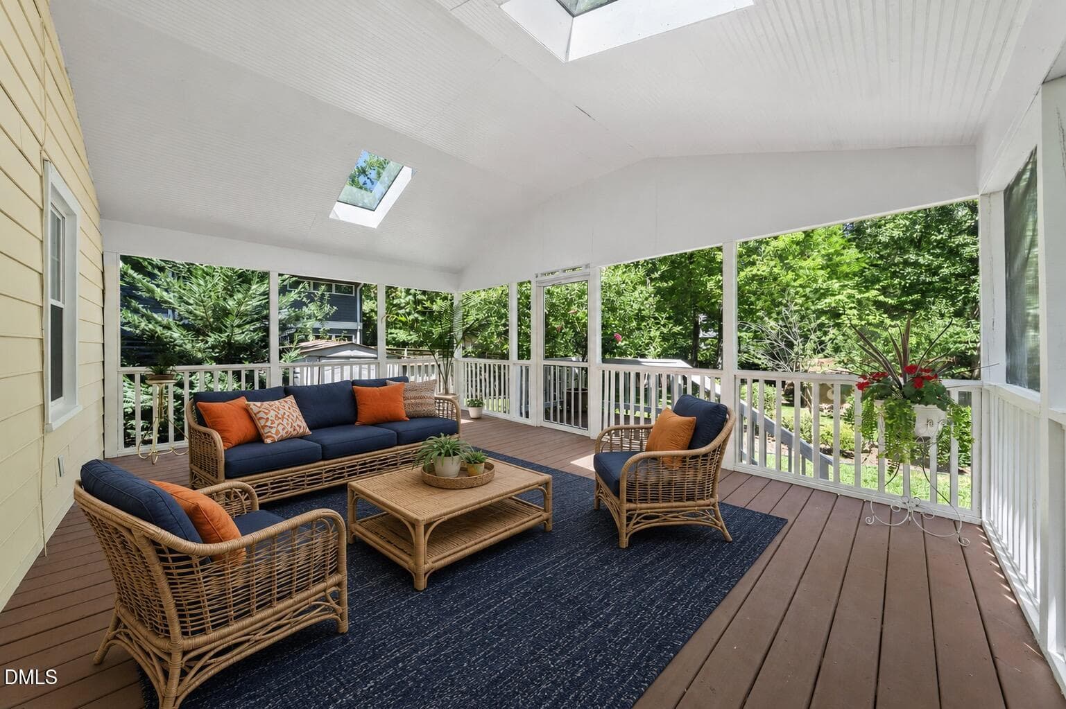 721 Tinkerbell Road, Chapel Hill, NC 27517