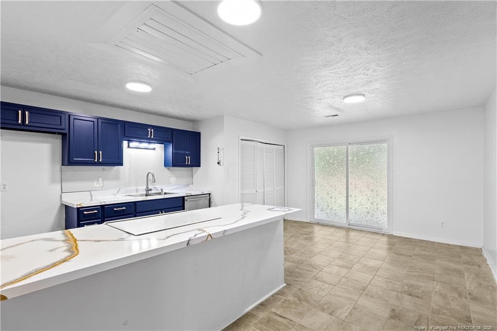 Photo 10 - 6959 Timbercroft Lane, Fayetteville, NC 28314