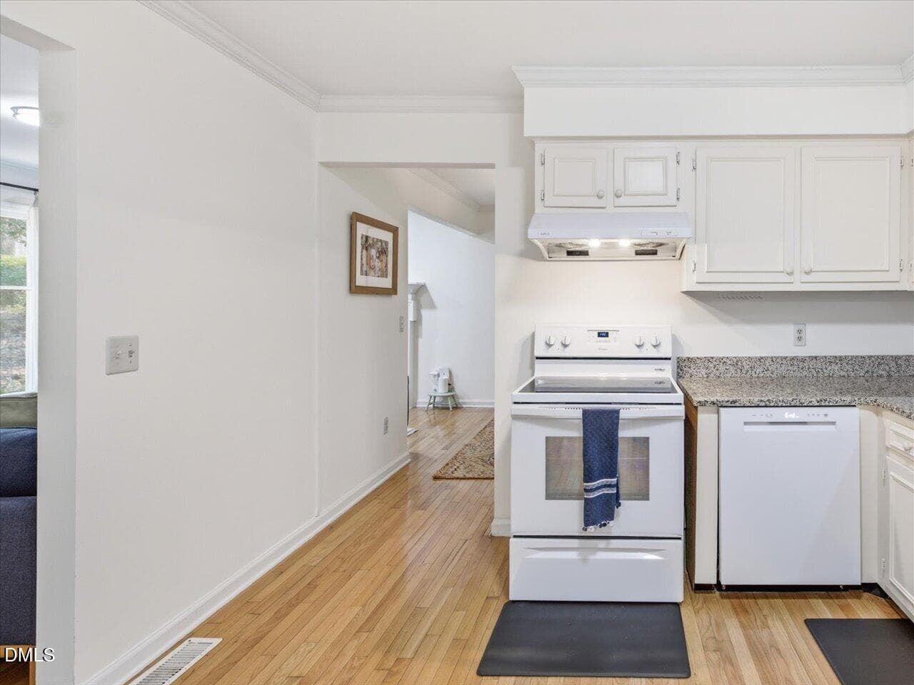 22-Kitchen - 4815 Fortunes Ridge Drive, Durham, NC 27713, Durham