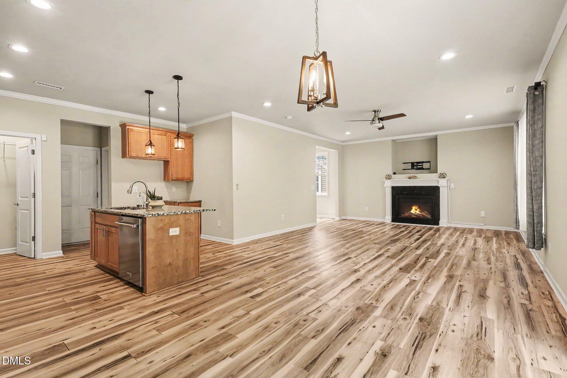 012_file_6047 - 2601 Ashe Street, Durham, NC 27703