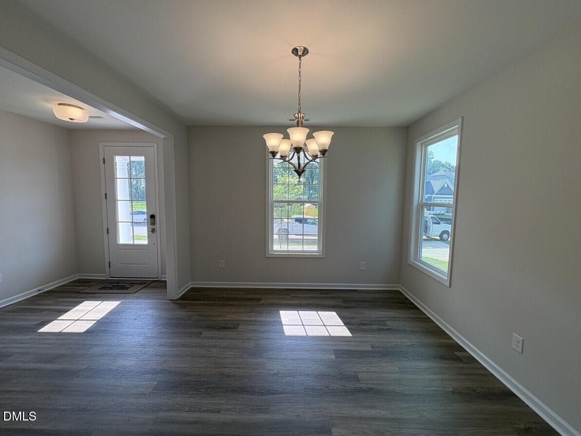 DiningFlex - 120 Railcar Way, Clayton, NC 27520