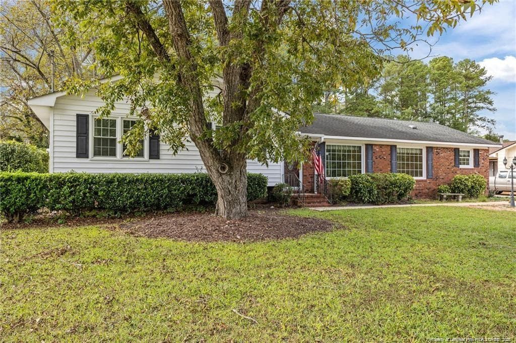 Photo 4 - 1952 Graham Road, Fayetteville, NC 28304, Fayetteville