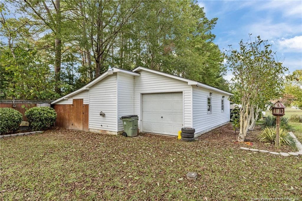 Photo 39 - 1952 Graham Road, Fayetteville, NC 28304, Fayetteville