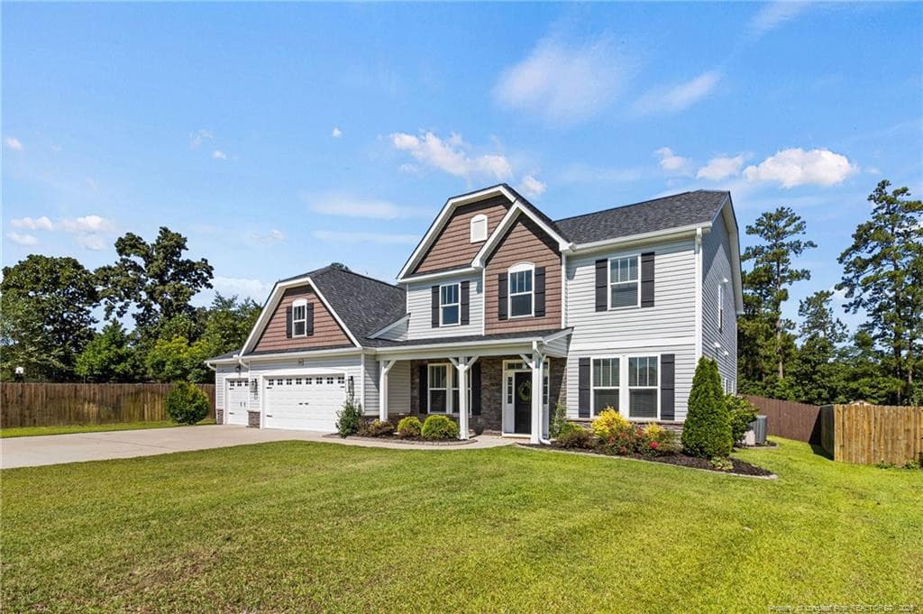 Photo 4 - 3324 Amour Drive, Fayetteville, NC 28306, Fayetteville