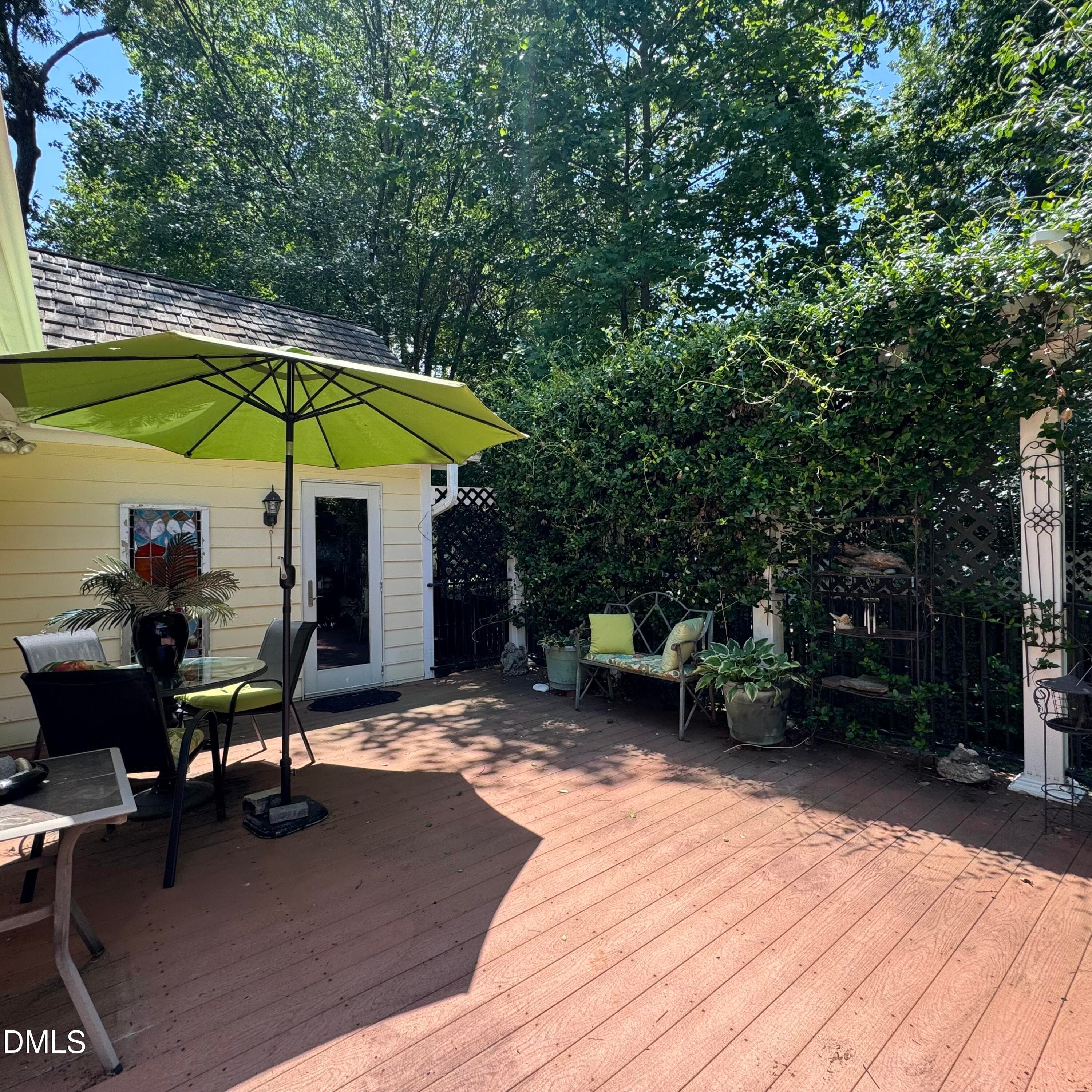 Trek decking, spacious and private - 2269 Brisbayne Circle, Raleigh, NC 27615, Raleigh