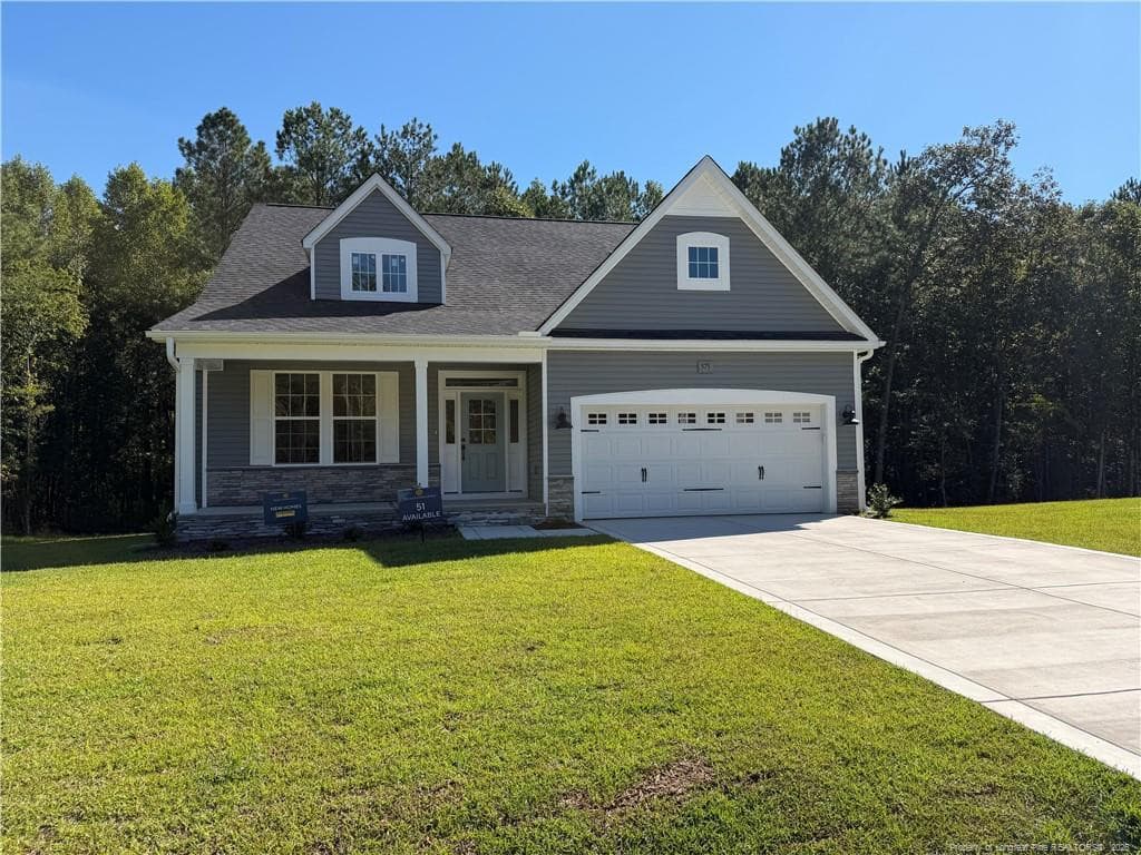 575 Grand Griffon Way, Lillington, NC 27546