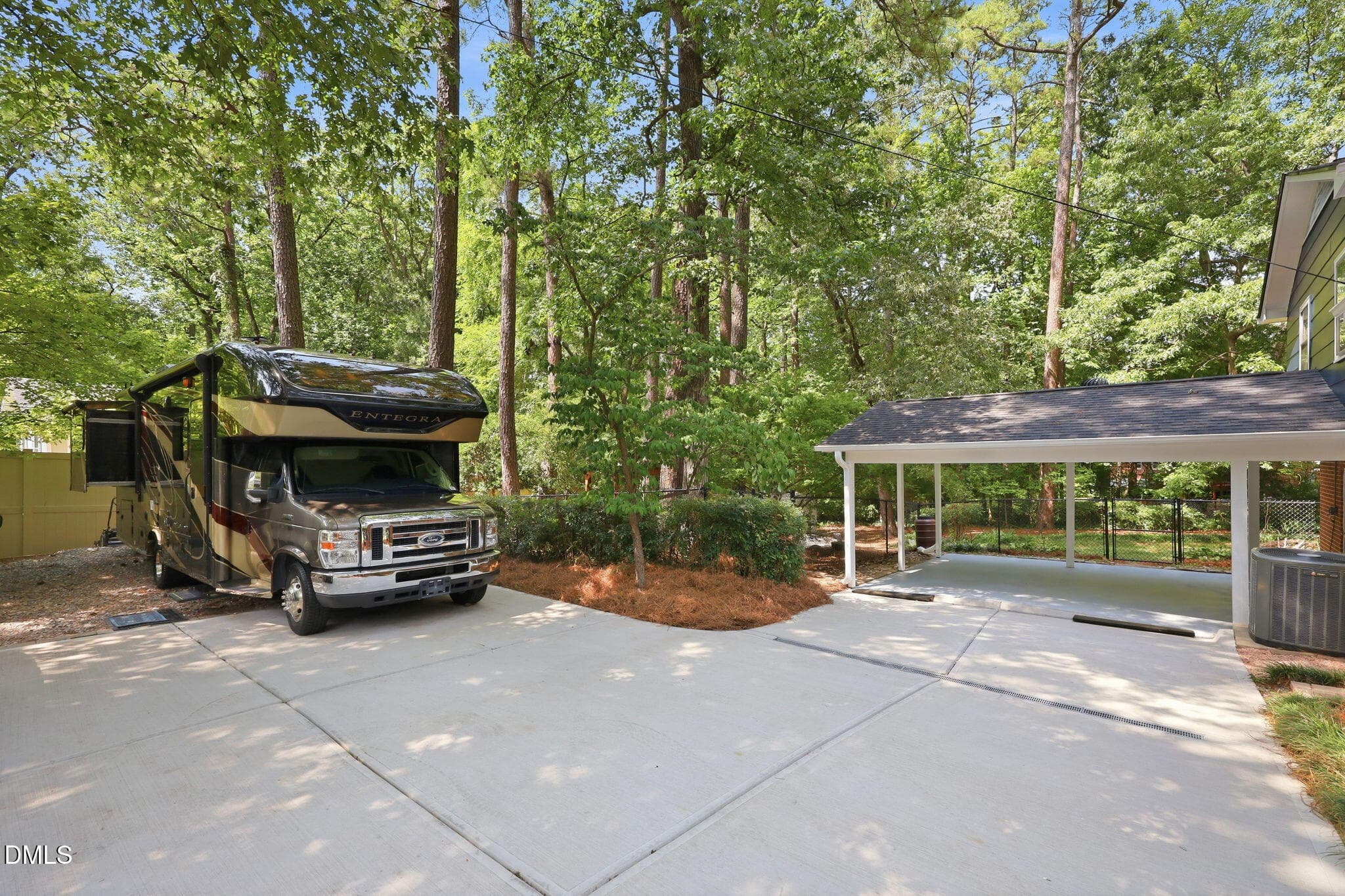 48-web-or-mls-IMG_5559 (1) - 102 Lattimore Lane, Durham, NC 27713, Durham