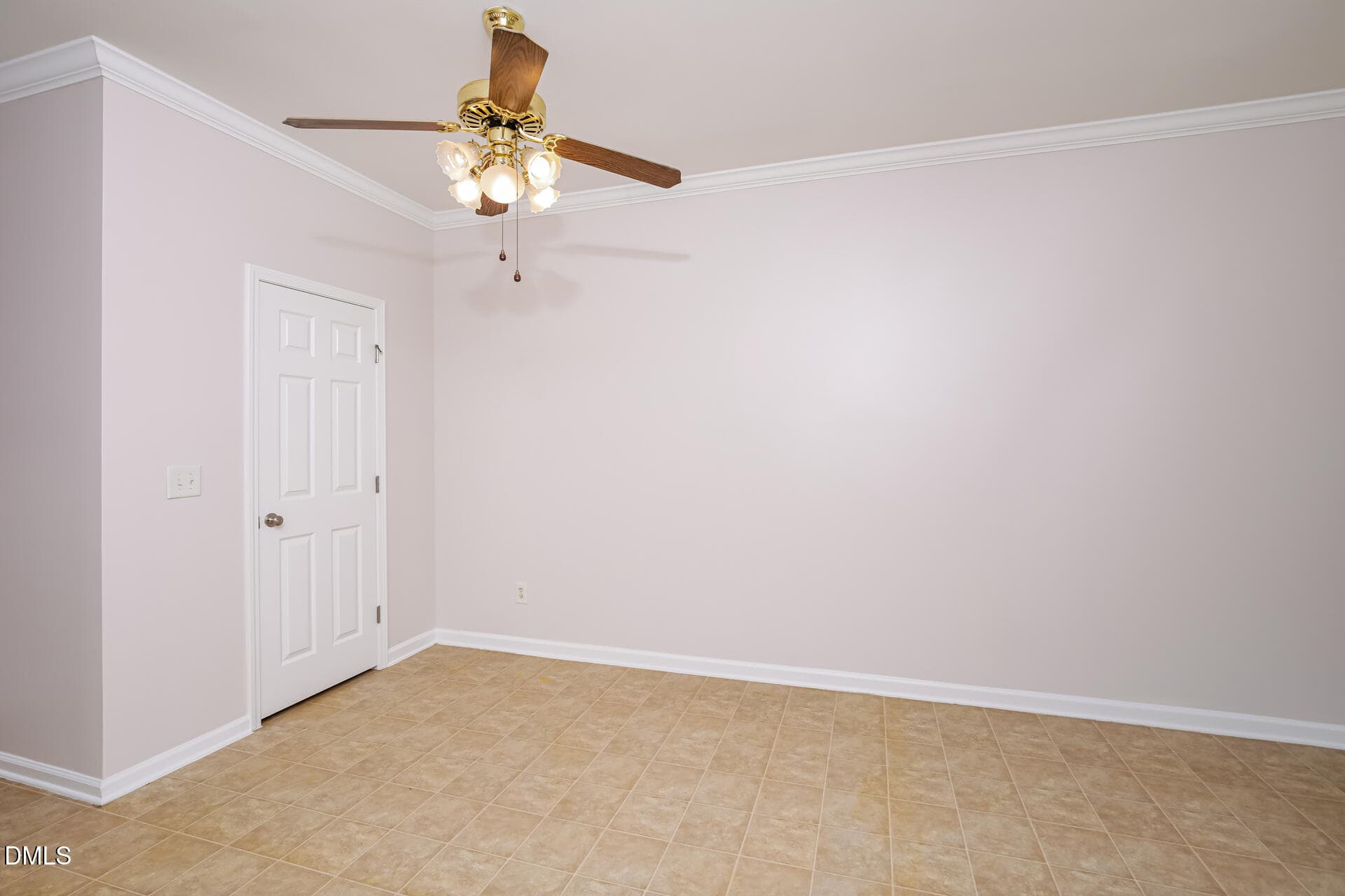 010-photo-Family-Room-b4a2a9af-5222-4b9a - 11916 Field Towne Lane, Raleigh, NC 27614, Raleigh