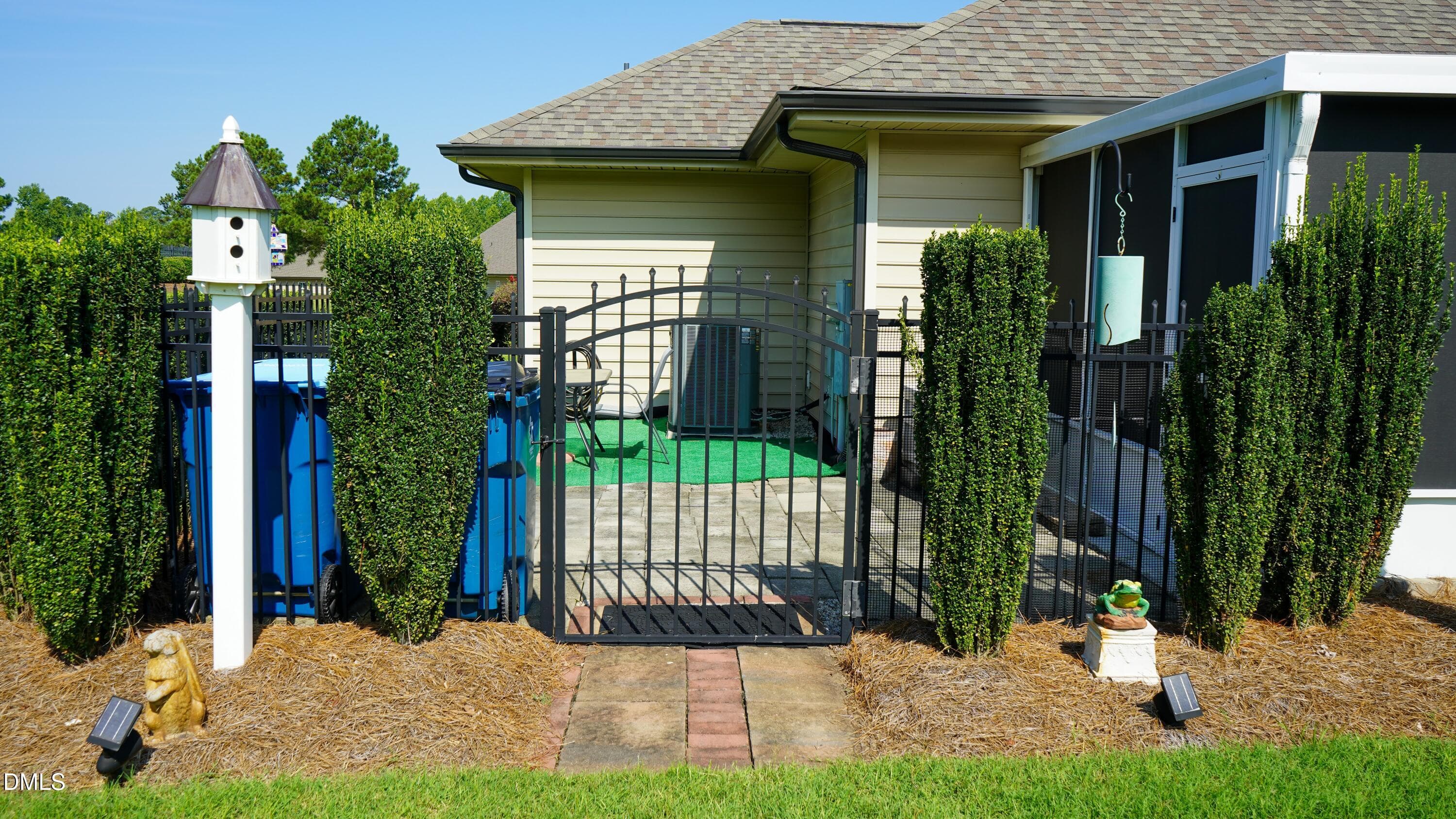 Fenced Courtyard. - 45 Glenfield Drive, Dunn, NC 28334