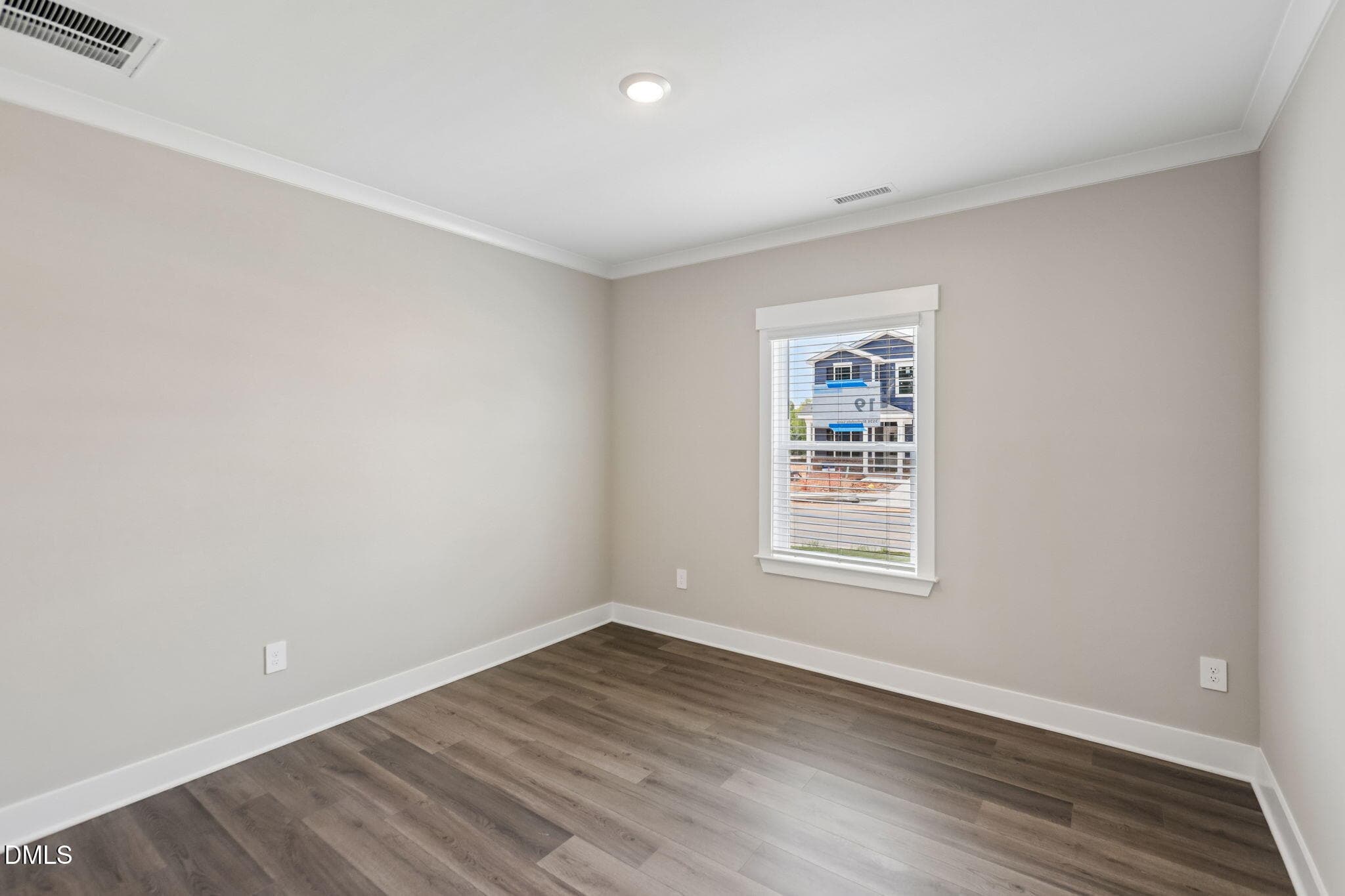 10-web-or-mls-Raleigh- Watkins Glen- 352 - 3528 Blythedale Lane, Raleigh, NC 27616, Raleigh