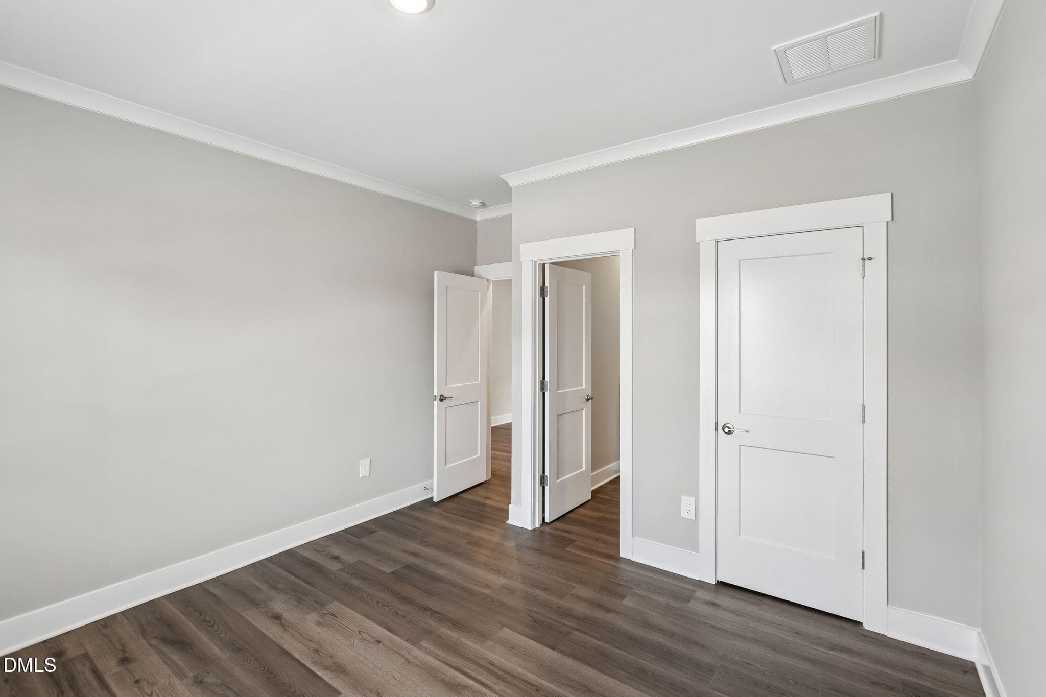 11-web-or-mls-Raleigh- Watkins Glen- 352 - 3528 Blythedale Lane, Raleigh, NC 27616, Raleigh