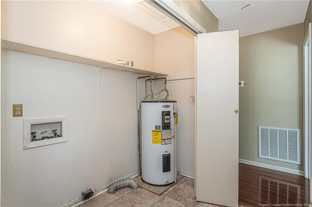 Photo 13 - 3391 Hawthorne Street, Hope Mills, NC 28348