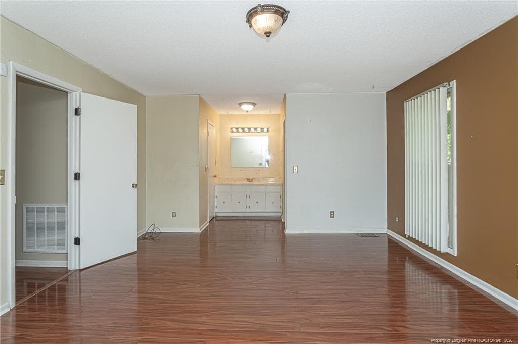 Photo 18 - 3391 Hawthorne Street, Hope Mills, NC 28348