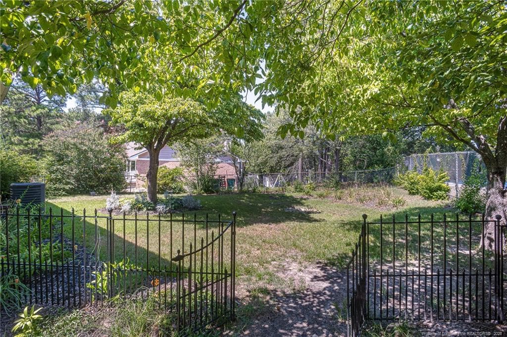 Photo 38 - 3391 Hawthorne Street, Hope Mills, NC 28348