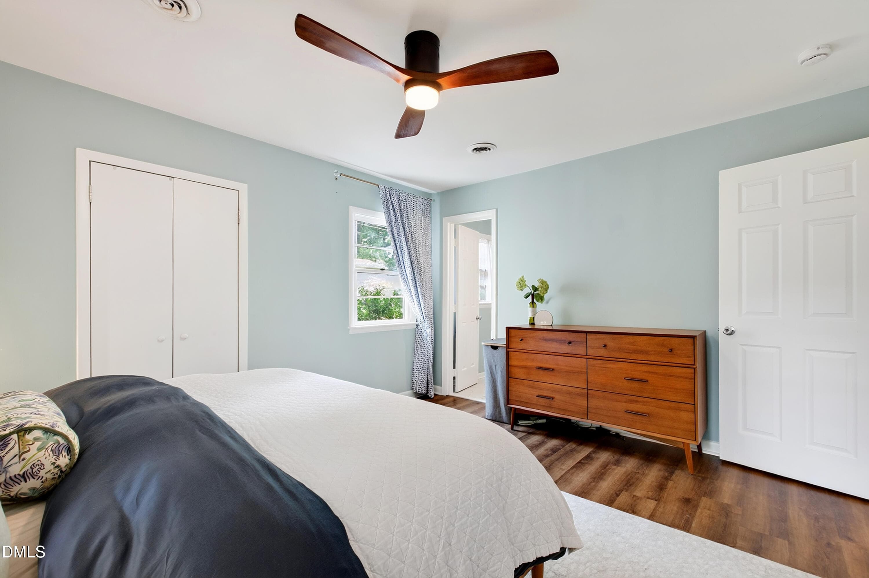 Dawnwood (5) - 709 Dawnwood Court, Raleigh, NC 27609, Raleigh