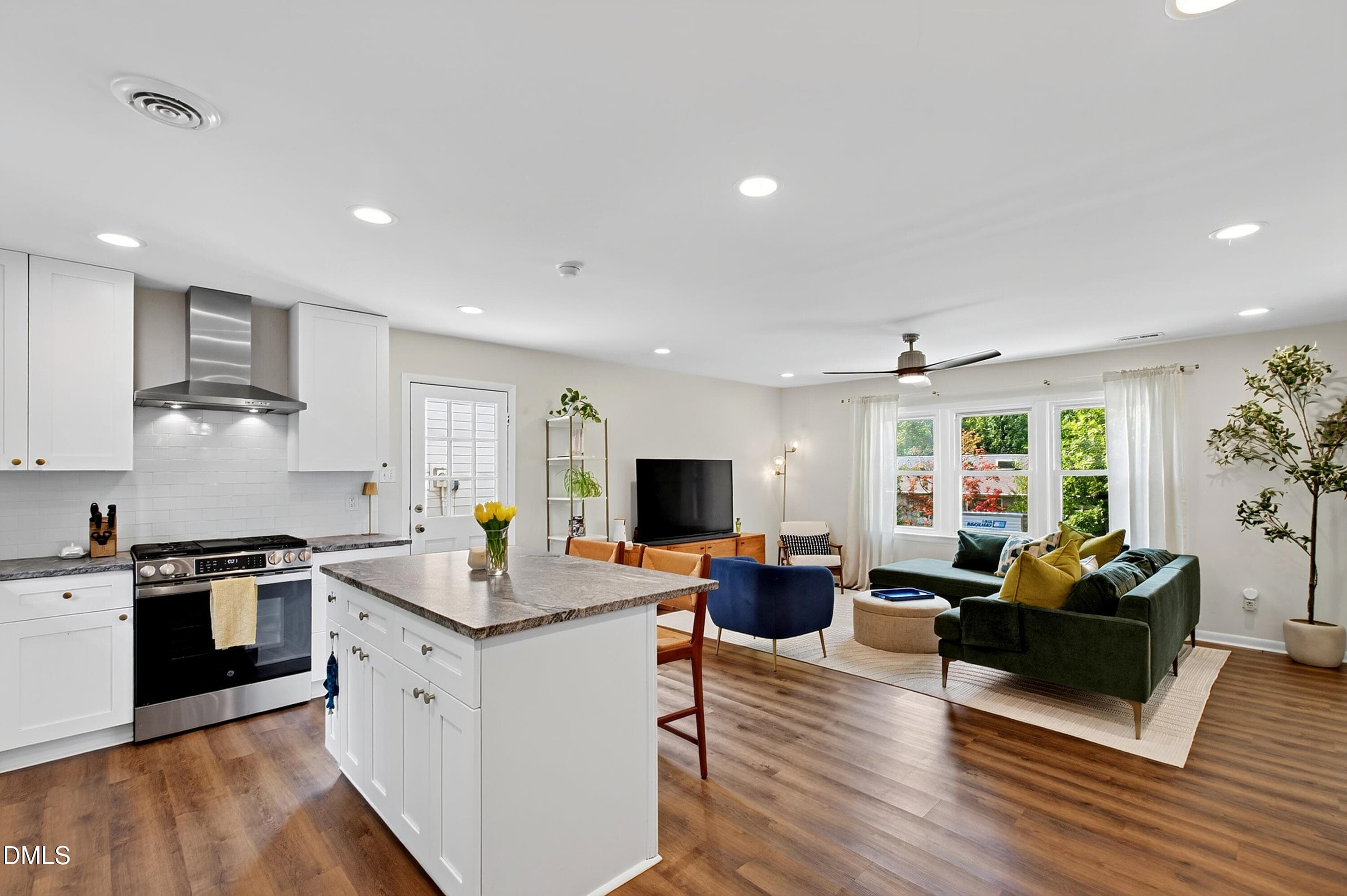 Dawnwood (21) - 709 Dawnwood Court, Raleigh, NC 27609, Raleigh