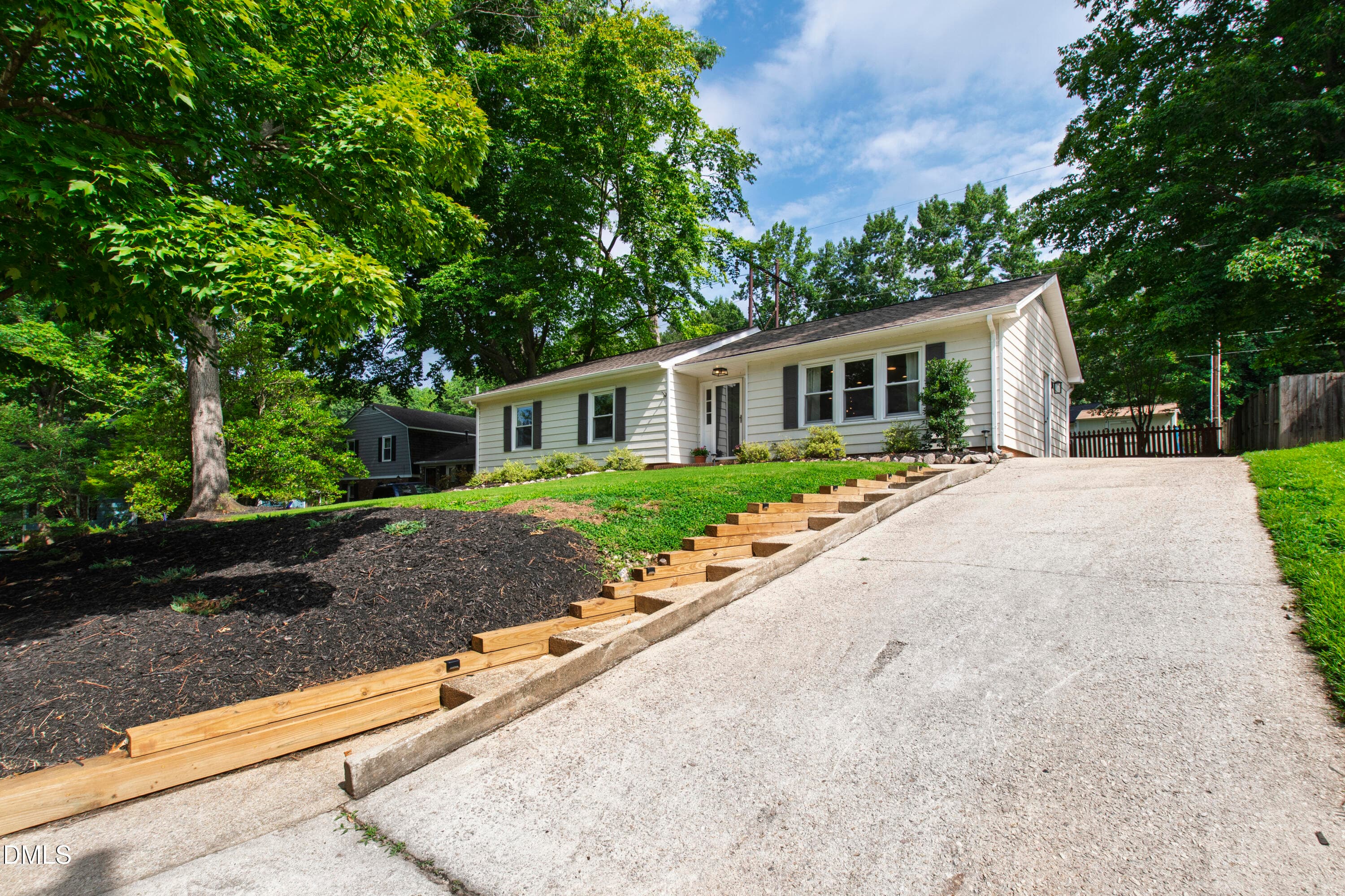 Dawnwood (46) - 709 Dawnwood Court, Raleigh, NC 27609, Raleigh