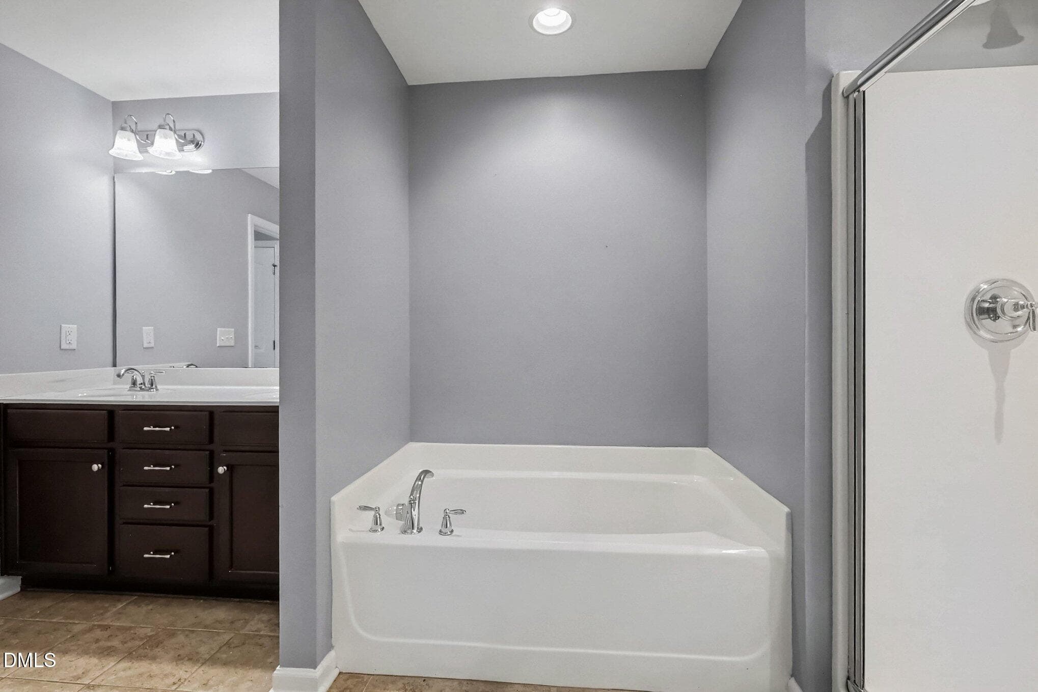 018_file_9266 - 2422 Memory Ridge Drive, Raleigh, NC 27606, Raleigh
