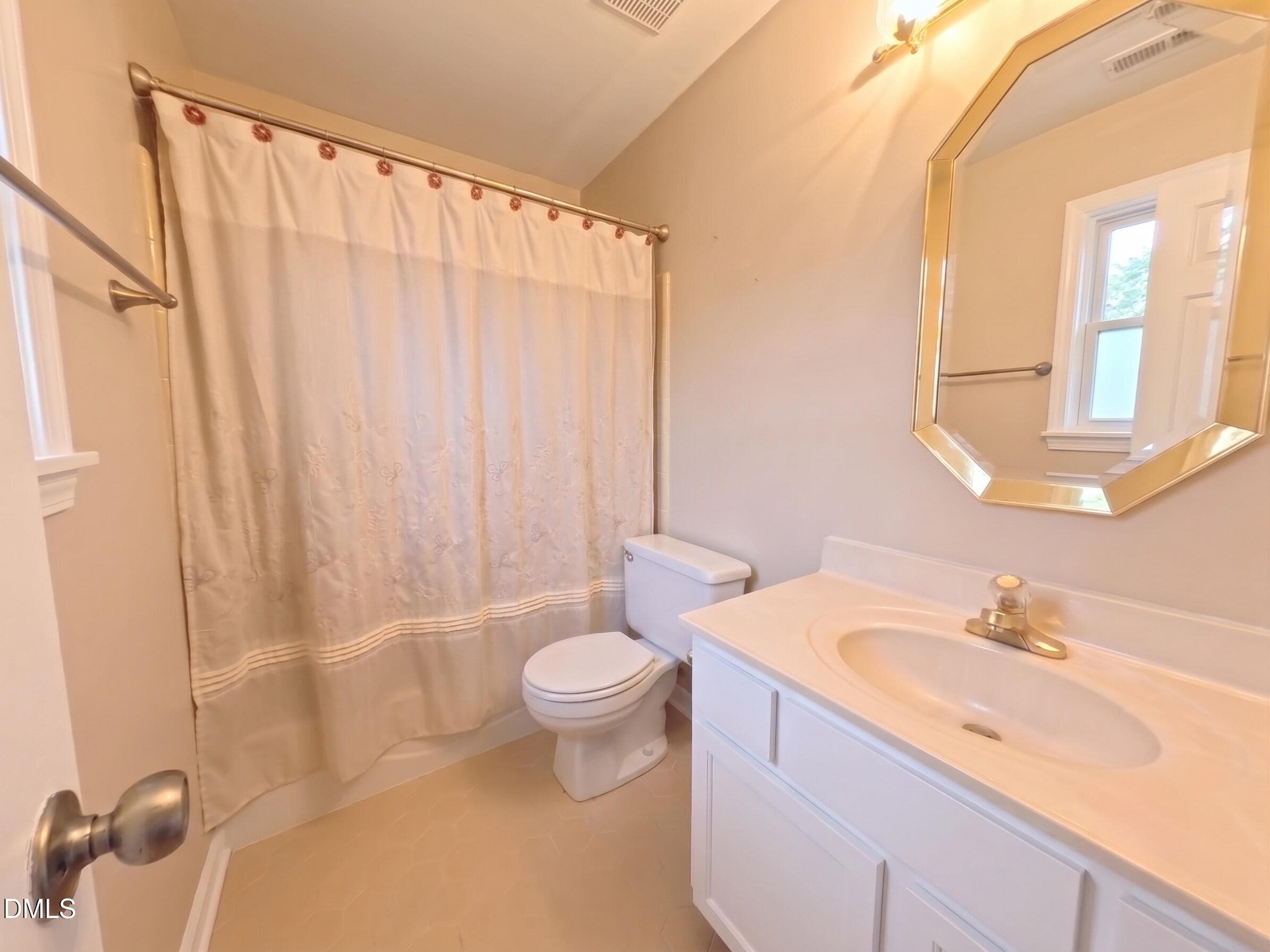 hall bath trim ai - 5867 Branchwood Road, Raleigh, NC 27609, Raleigh