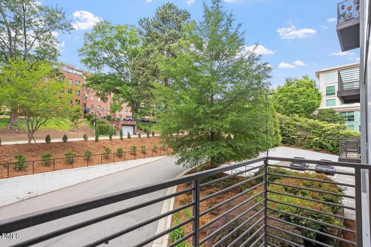 07-1300 St Marys St unit 207 [3006833]_0 - 1300 Saint Marys Street 207, Raleigh, NC 27605, Raleigh