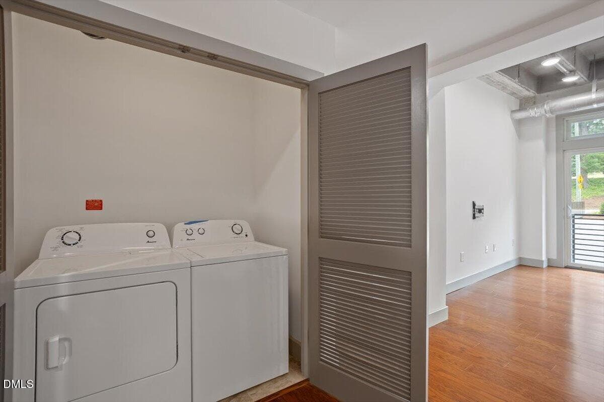 12-1300 St Marys St unit 207 [3006833]_1 - 1300 Saint Marys Street 207, Raleigh, NC 27605, Raleigh