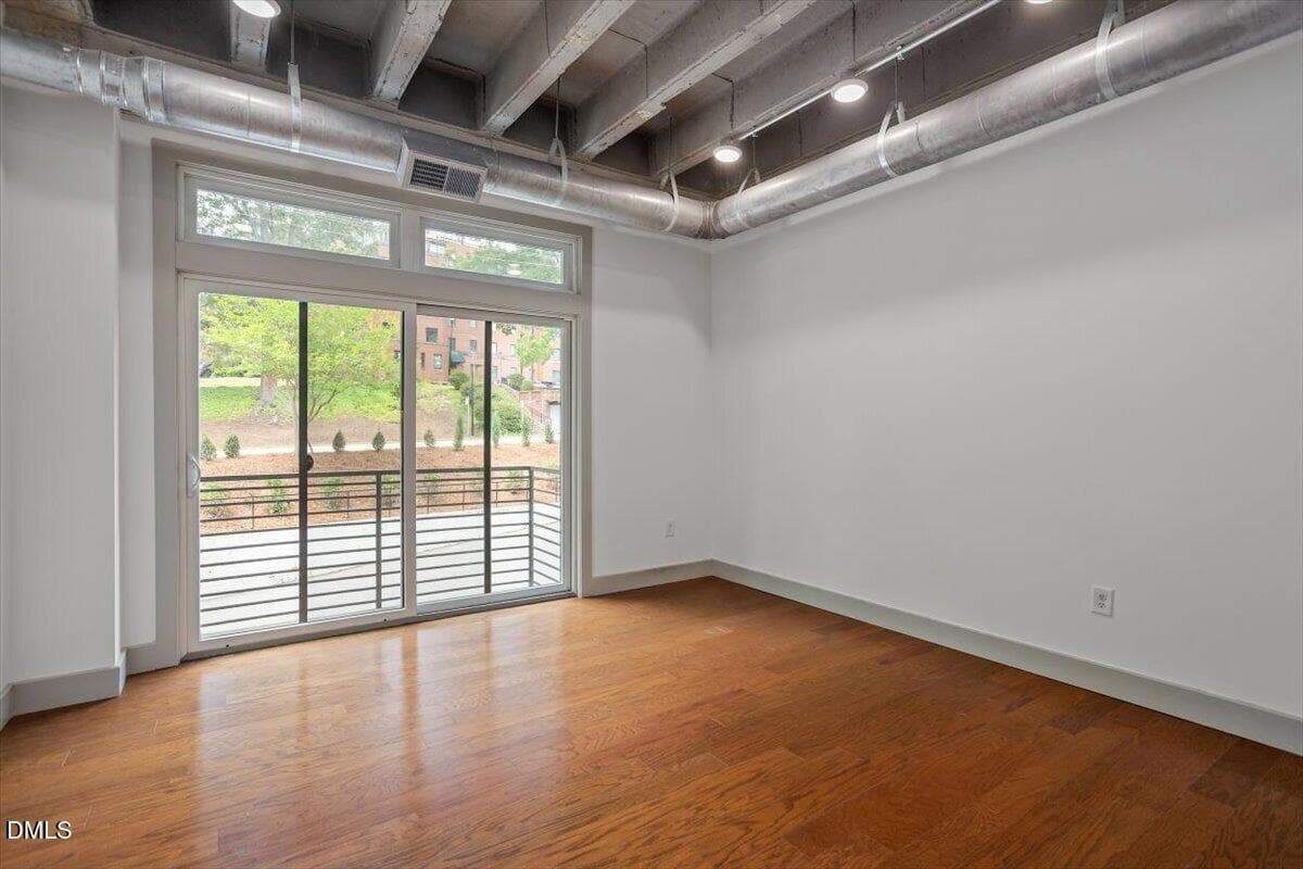 13-1300 St Marys St unit 207 [3006833]_1 - 1300 Saint Marys Street 207, Raleigh, NC 27605, Raleigh