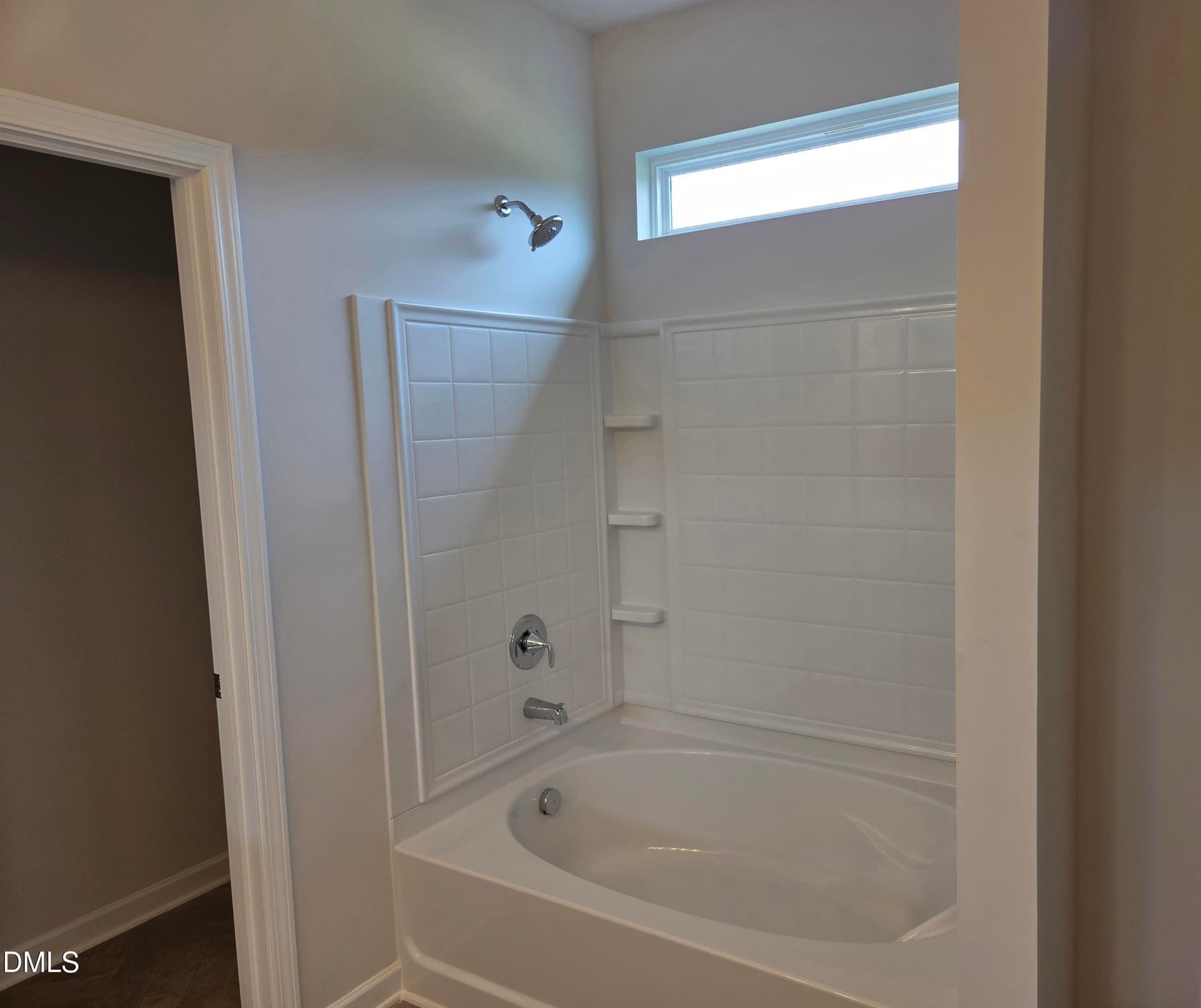 Soaker Tub - 136 Oyster Tabby Drive, Lillington, NC 27546