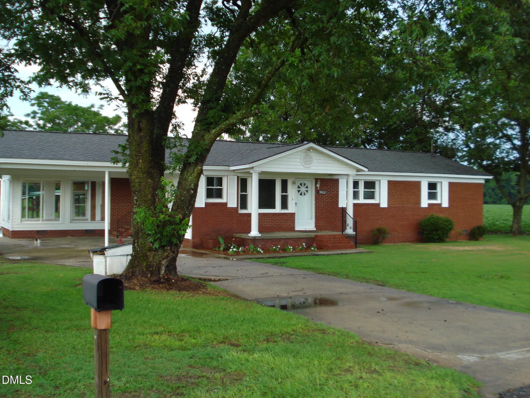 DSC09265 - 3900 N Spring Branch Road, Dunn, NC 28334