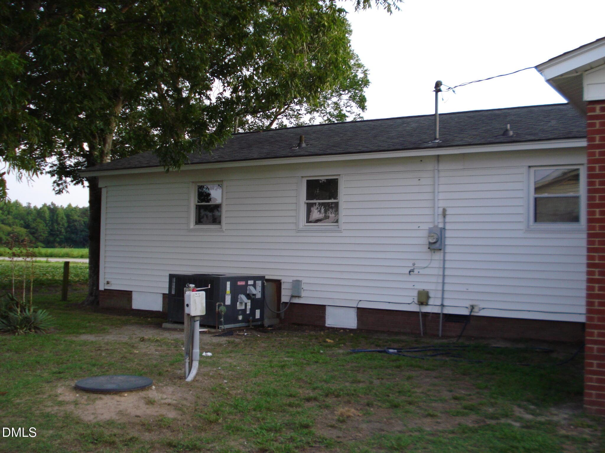 DSC09262 - 3900 N Spring Branch Road, Dunn, NC 28334