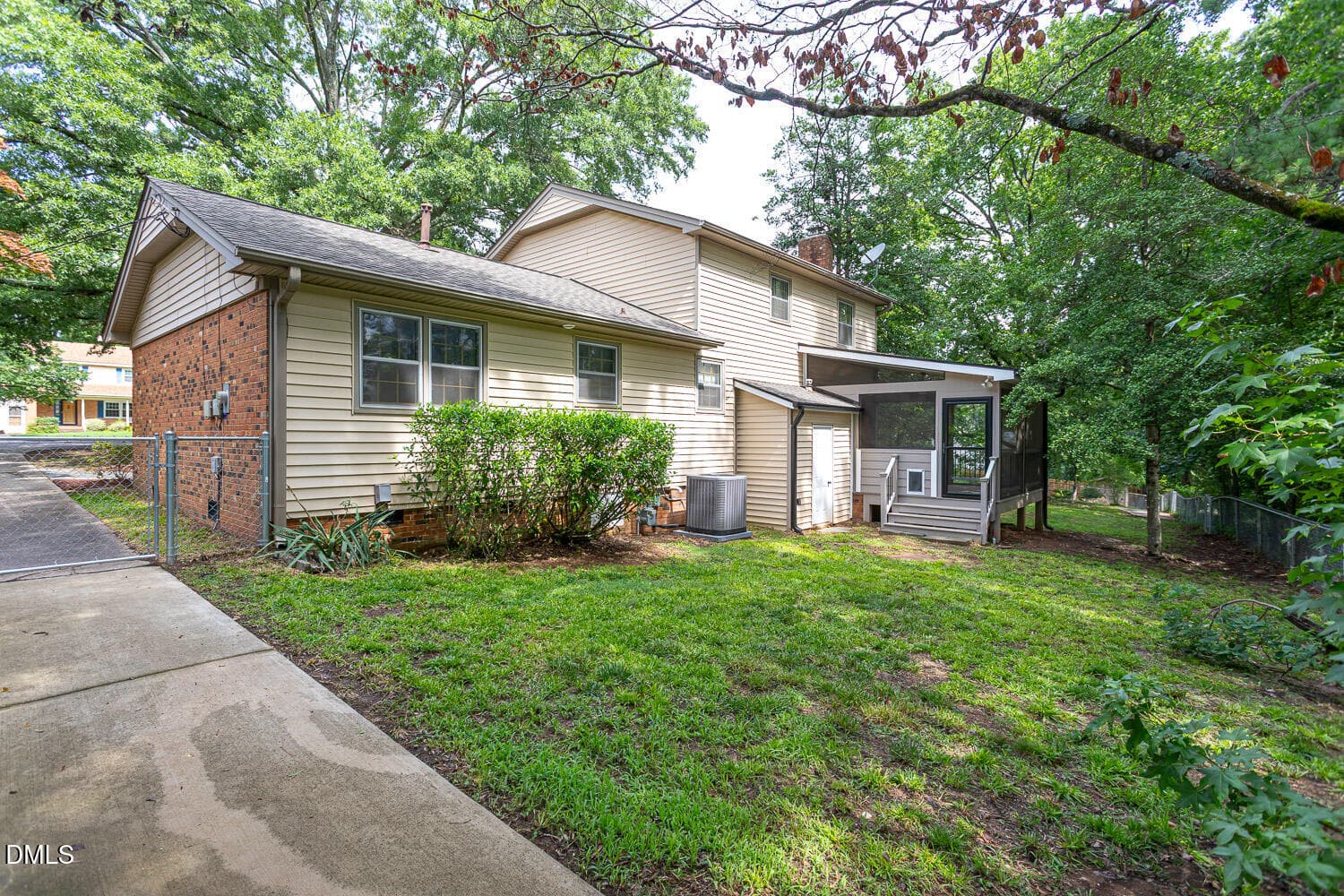 machikas-921-devon-14 - 921 Devon Avenue, Cary, NC 27511, Cary
