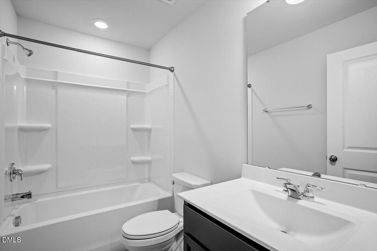 14-168 Daisy Meadow Ln [3211666]_0718202 - 168 Daisy Meadow Lane, Wake Forest, NC 27587
