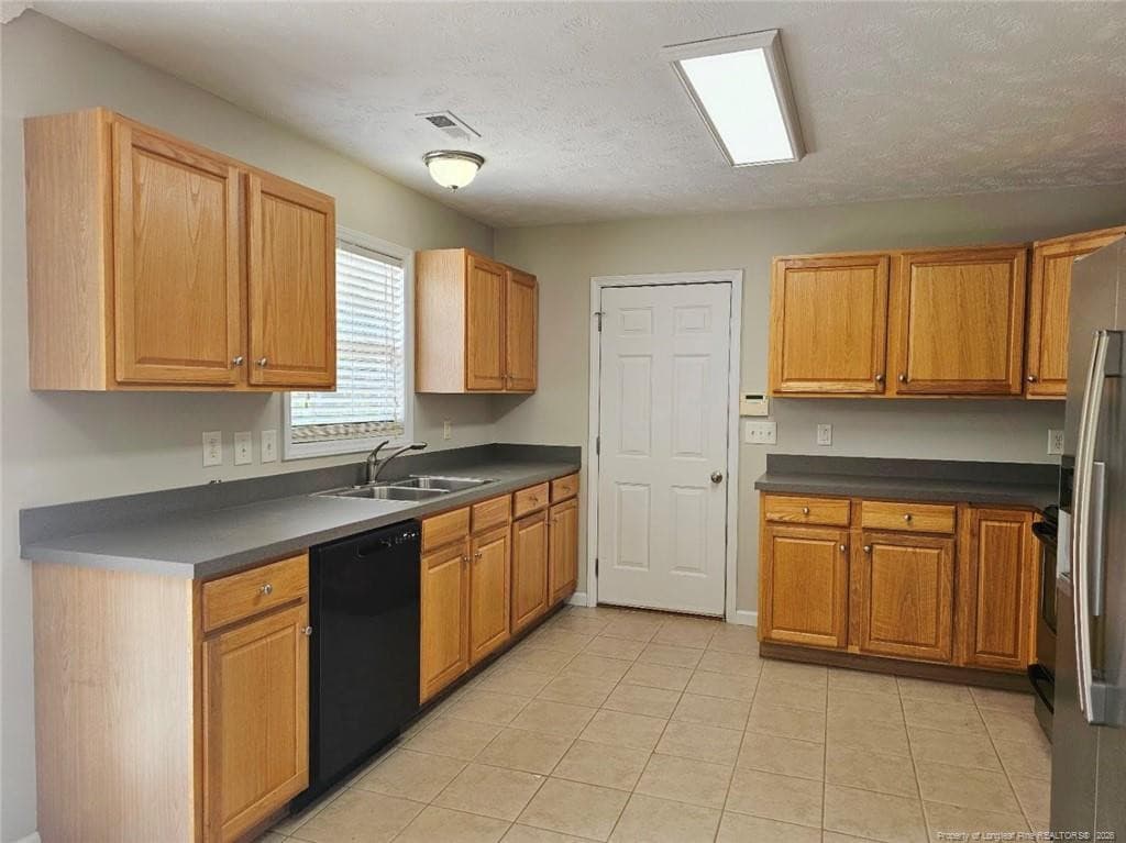 Photo 10 - 84 Gloucester Courts, Cameron, NC 28326
