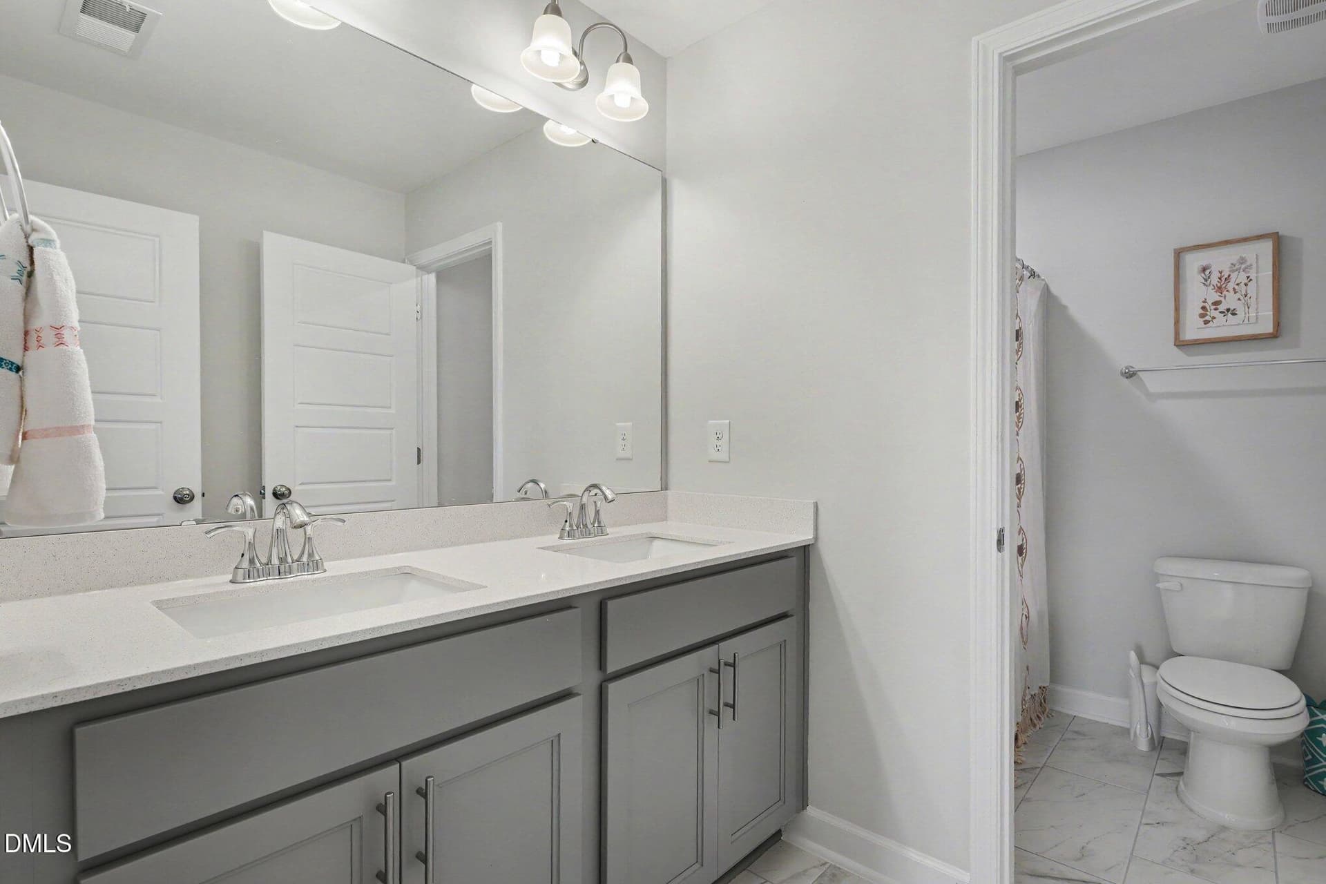 Guest Secondary Bath - 96 Looping Horse Circle, Angier, NC 27501