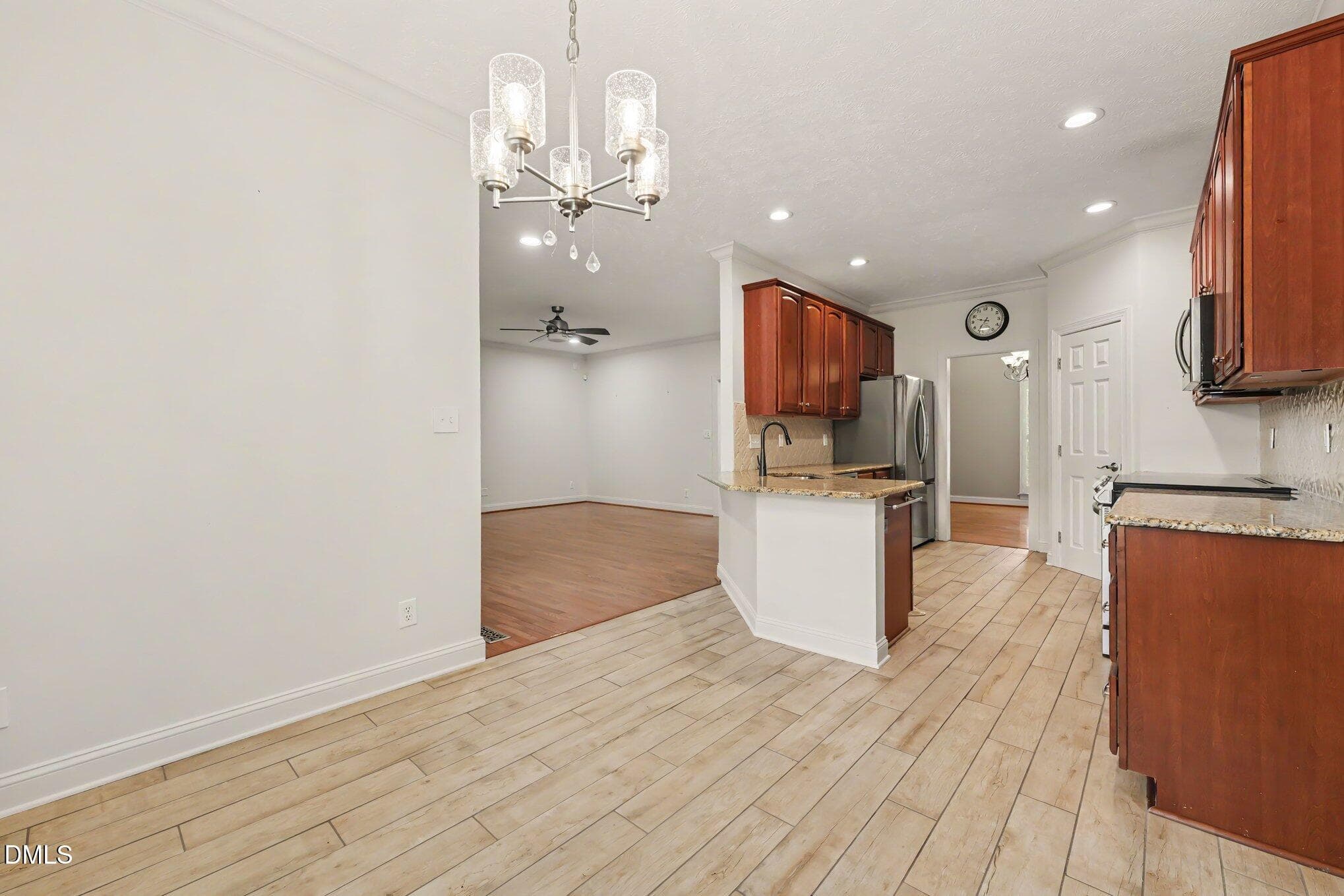010_file_7319 - 515 Whispering Pines Drive, Spring Lake, NC 28390