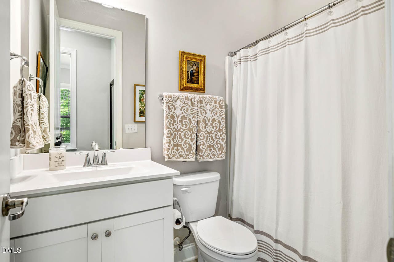 Guest Bathroom - 93 Abercorn Circle, Chapel Hill, NC 27516, Chapel Hill