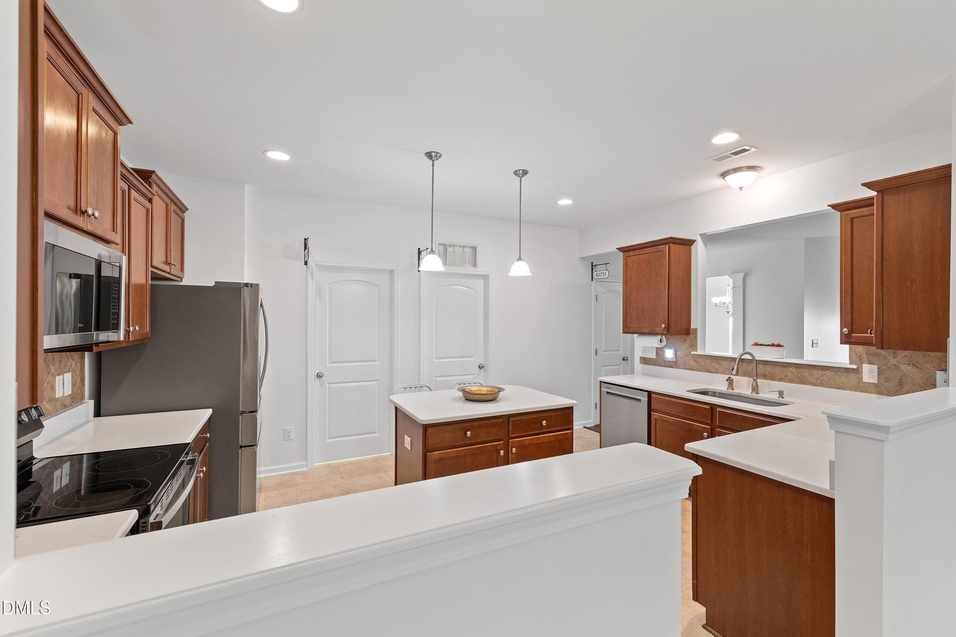 Kitchen - 817 Edgeware Way, Wake Forest, NC 27587