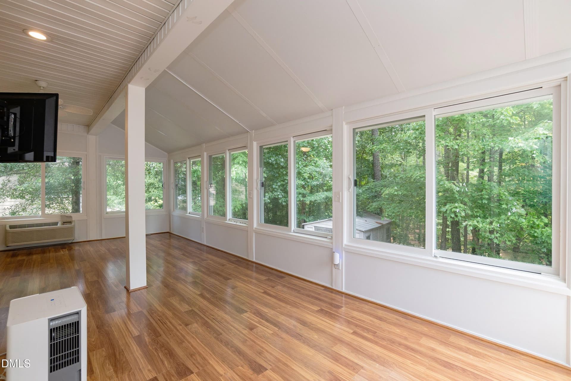 3 Season 03 - 2948 Dargan Hills Drive, Wake Forest, NC 27587