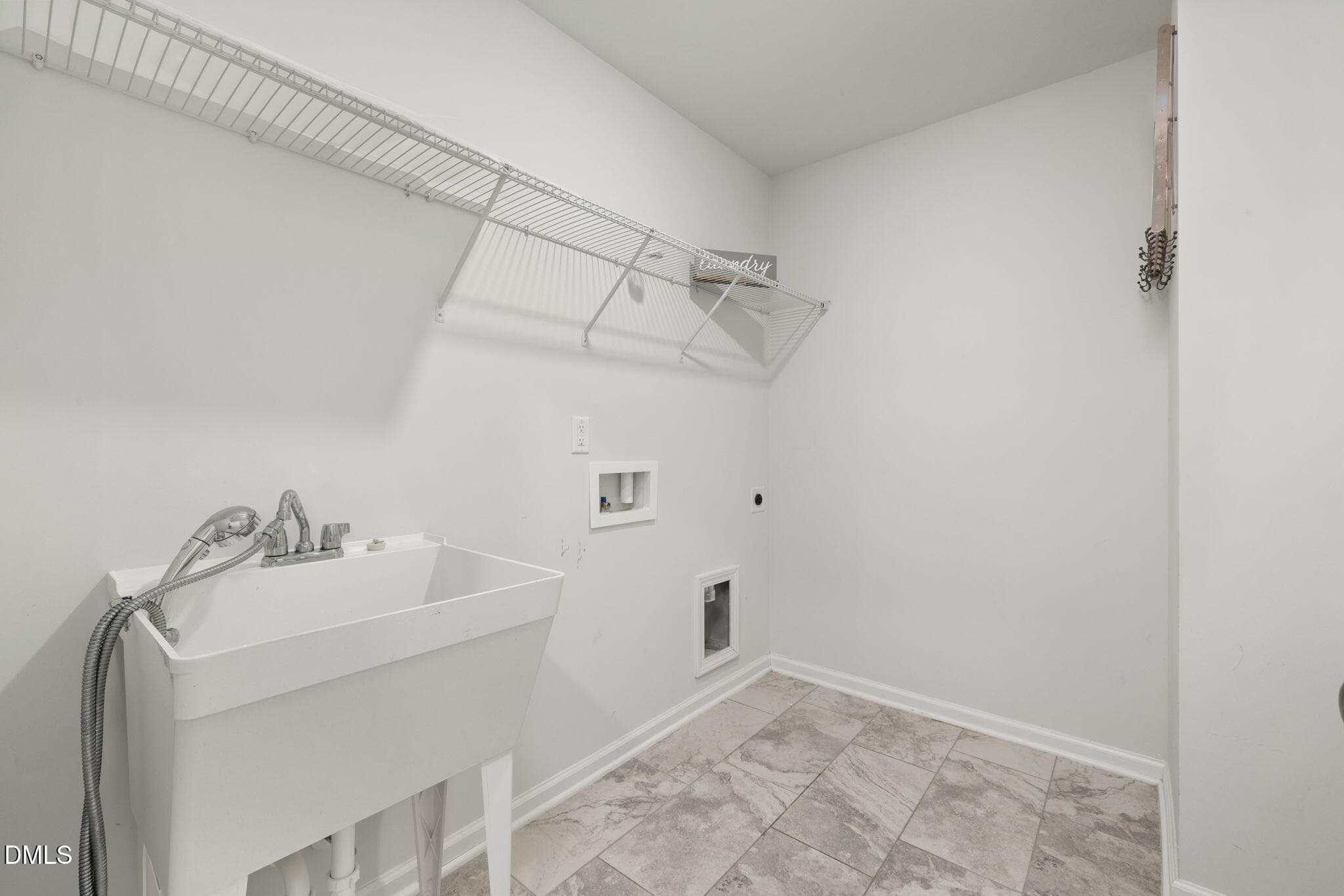 Laundry - 905 Holly Bluff Lane, Durham, NC 27713, Durham