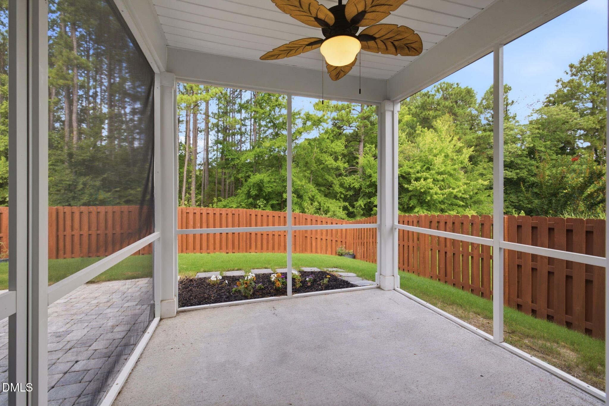Screened Patio - 905 Holly Bluff Lane, Durham, NC 27713, Durham