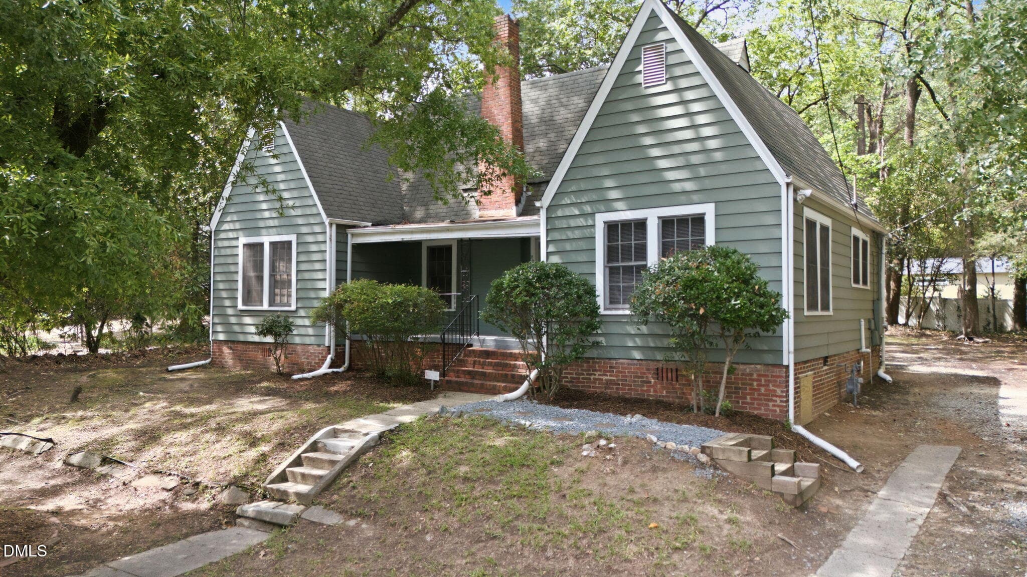 820 W Knox Street, Durham, NC 27701
