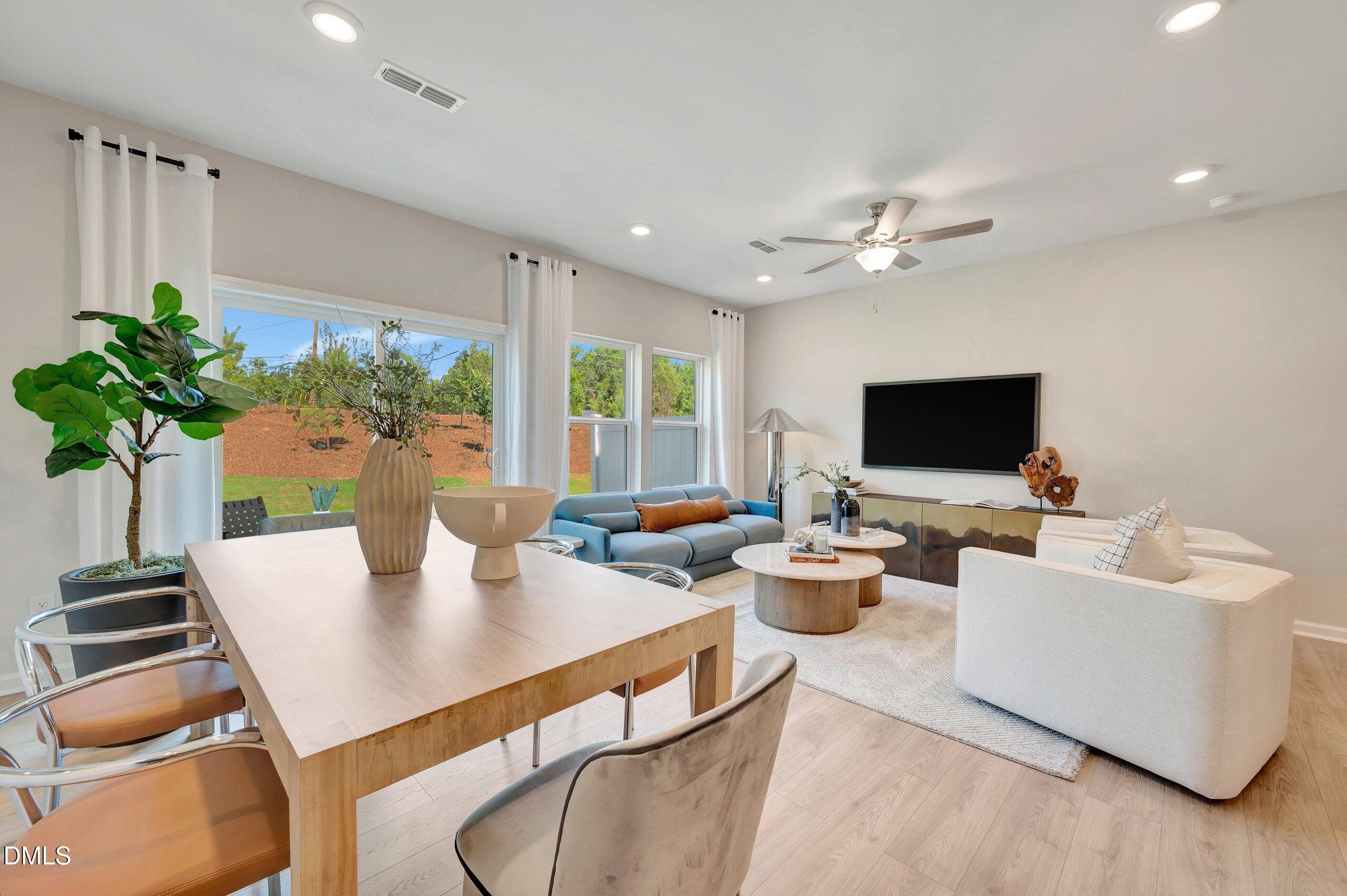 2 Pioneer Dining Area - 5028 Silver Brook Road, Durham, NC 27703, Durham