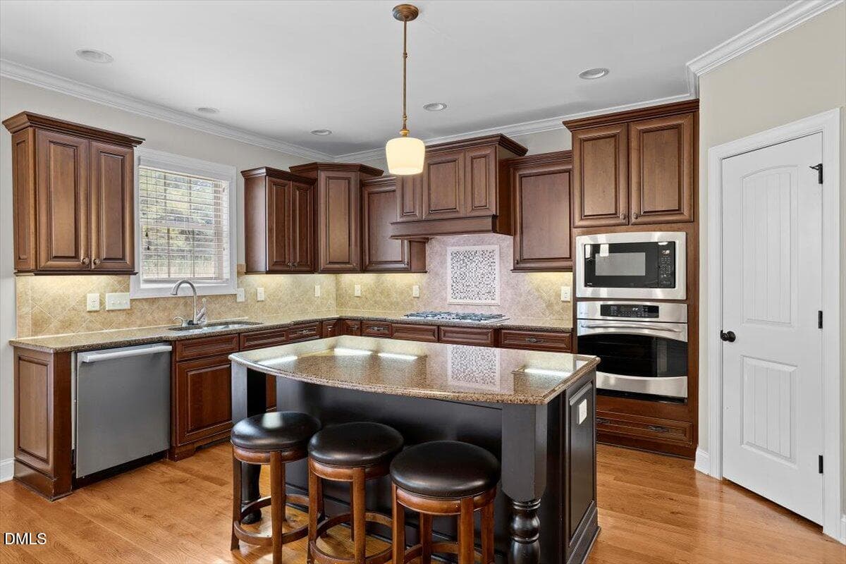 Kitchen - 504 Simbury Glen Court, Cary, NC 27519