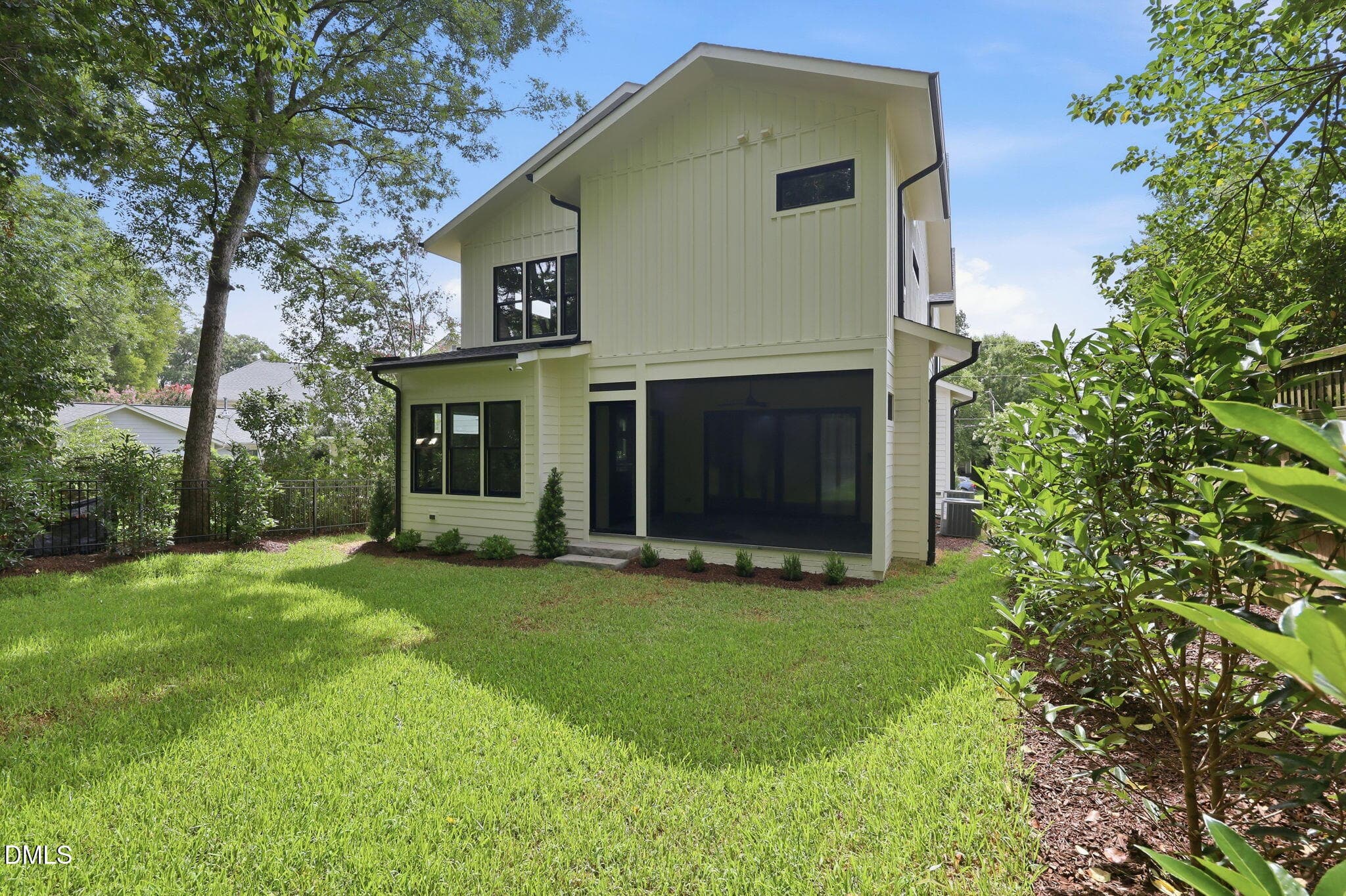 57-web-or-mls-IMG_8674_Edit - 316 Perry Street, Raleigh, NC 27608, Raleigh