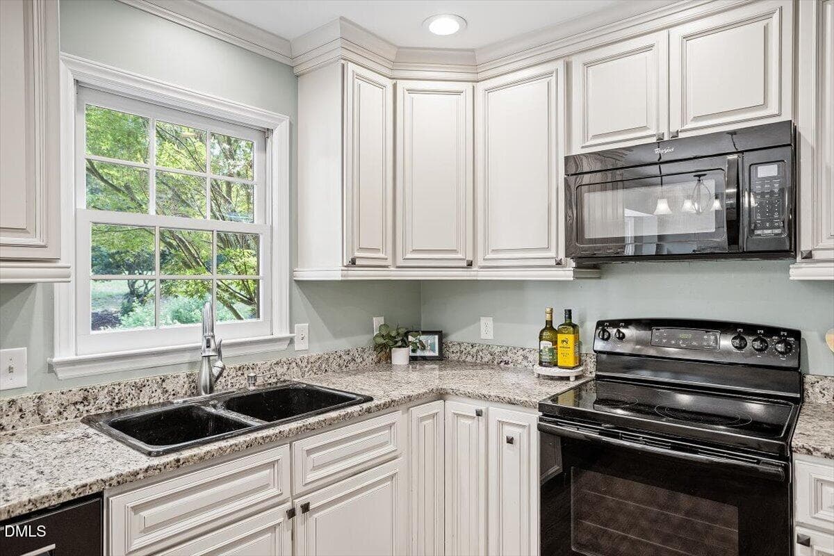 093-4925 Birchleaf Dr [3214401]_07212026 - 4925 Birchleaf Drive, Raleigh, NC 27606, Raleigh