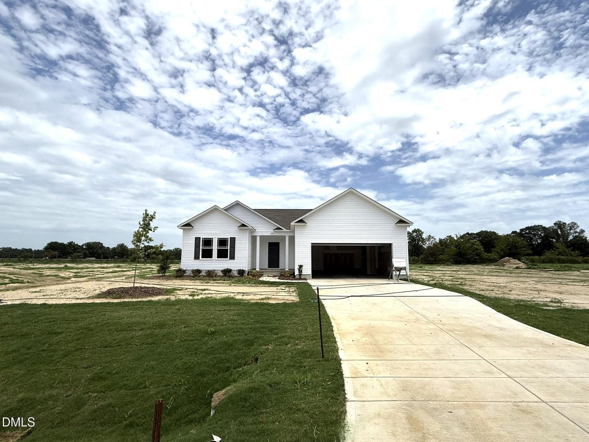203 Barbour's Place Drive, Four Oaks, NC 27524